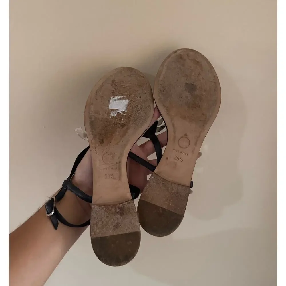 Vintage CHANEL black leather Thong sandals with Large CC metal logo sz 8.5